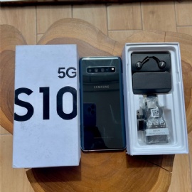 Samsung S10